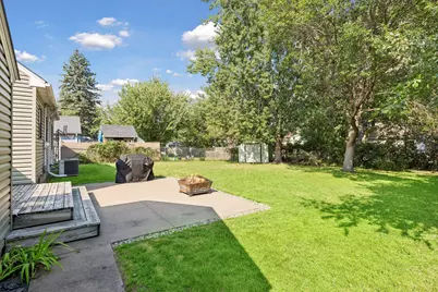 6030 Aldrich Avenue N, Brooklyn Center, MN 55430 - Photo 38