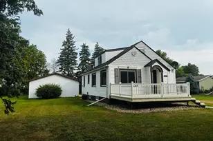 617 3rd Ave, Brewster, MN 56119 - Photo 2