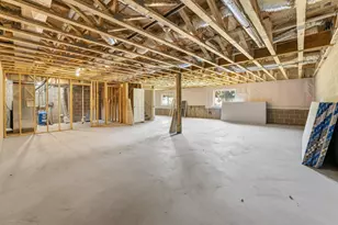33006 Hilary Cir, Cambridge, MN 55008 - Photo 16