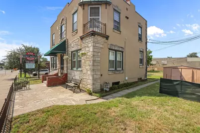 539 Payne Avenue, Saint Paul, MN 55130 - Photo 2