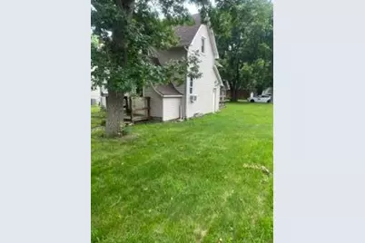 1450 4th Avenue, Windom, MN 56101 - Photo 8