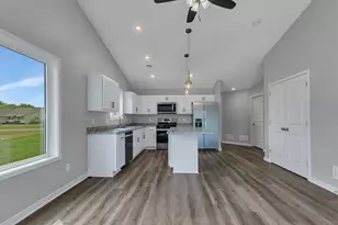 24289 Forestview Cir, Saint Augusta, MN 56301 - Photo 10
