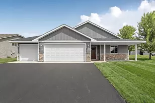 910 13th Ave NE, Saint Joseph, MN 56374 - Photo 1