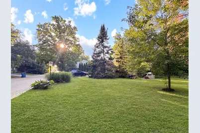 251 W Lake Street, Excelsior, MN 55331 - Photo 44