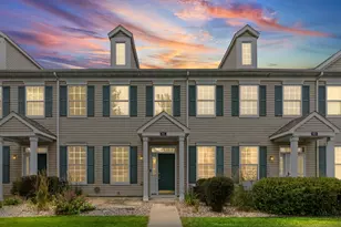 941 Newport Ave, Shakopee, MN 55379 - Photo 1