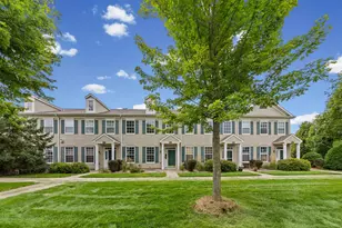 941 Newport Ave, Shakopee, MN 55379 - Photo 2