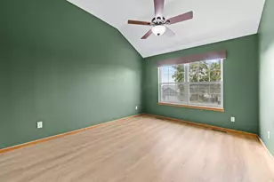 941 Newport Ave, Shakopee, MN 55379 - Photo 26