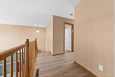 941 Newport Avenue, Shakopee, MN 55379 - Photo 18