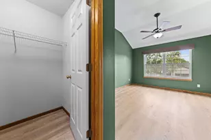 941 Newport Ave, Shakopee, MN 55379 - Photo 22