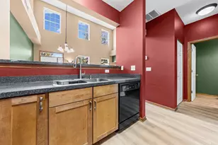 941 Newport Ave, Shakopee, MN 55379 - Photo 12