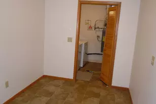 8620 Oxford Ln, Brooklyn Park, MN 55443 - Photo 16