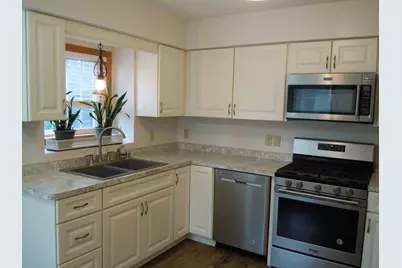 8620 Oxford Lane, Brooklyn Park, MN 55443 - Photo 2