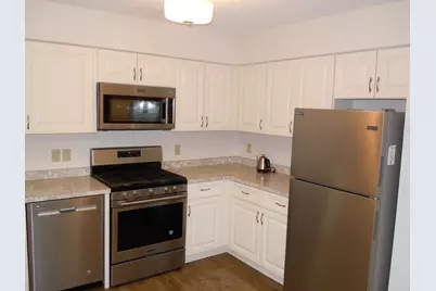 8620 Oxford Lane, Brooklyn Park, MN 55443 - Photo 4