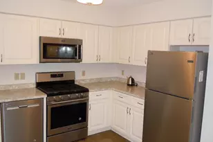 8620 Oxford Ln, Brooklyn Park, MN 55443 - Photo 4