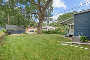 831 Smith Ave S, Saint Paul, MN 55107 - Photo 4
