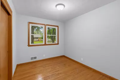 1843 Grant Road, Arden Hills, MN 55112 - Photo 8