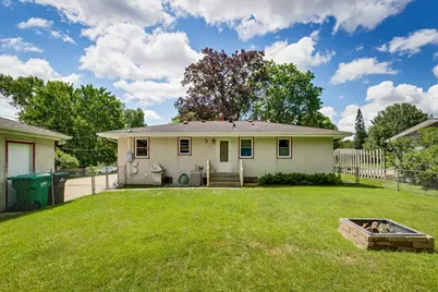 1843 Grant Road, Arden Hills, MN 55112 - Photo 24