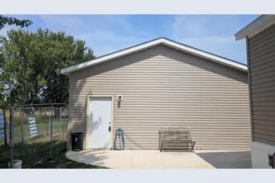 153 2nd Street SW, Henriette, MN 55036 - Photo 38