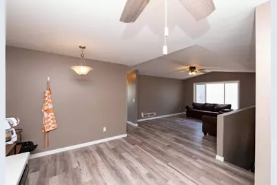 557 Kendall Drive, Hastings, MN 55033 - Photo 6