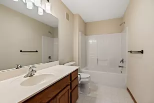 18655 Kalmar Trail, Lakeville, MN 55044 - Photo 16