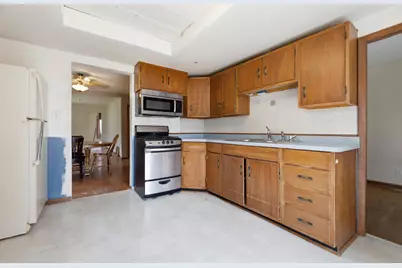 419 E Broadway Street, Winona, MN 55987 - Photo 10