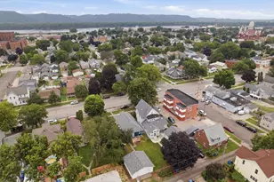 419 E Broadway St, Winona, MN 55987 - Photo 24