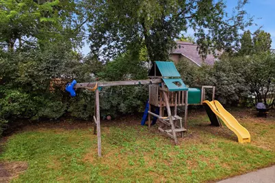 419 E Broadway Street, Winona, MN 55987 - Photo 20