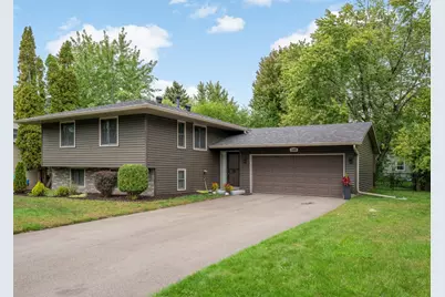 1989 Foxridge Road, Saint Paul, MN 55119 - Photo 2