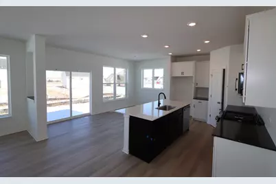 3034 Trinity Drive, Shakopee, MN 55379 - Photo 2