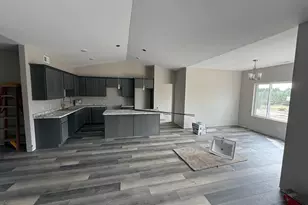 1320 Whiting Rd NW, Bemidji, MN 56601 - Photo 6