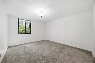 7200 York Ave S, Edina, MN 55435 - Photo 14