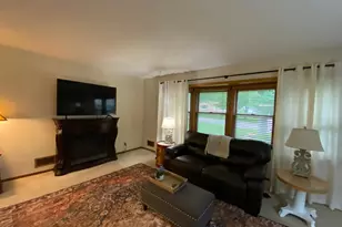 421 Meredith Rd, Albert Lea, MN 56007 - Photo 6