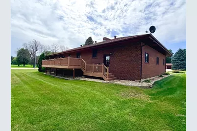 1604 Birchwood Place, Worthington, MN 56187 - Photo 10
