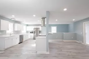 3994 Brunswick Ave S, Saint Louis Park, MN 55416 - Photo 8