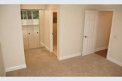 330 Pondridge Circle, Wayzata, MN 55391 - Photo 14