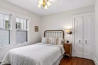 422 Brimhall Street, Saint Paul, MN 55105 - Photo 18