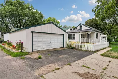 422 Brimhall Street, Saint Paul, MN 55105 - Photo 34