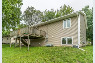 1208 Crestview Road, Albert Lea, MN 56007 - Photo 4