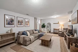 3215 Valley Ridge Dr, Eagan, MN 55121 - Photo 28