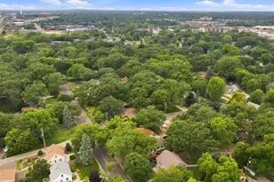 7720 Edgebrook Dr, Saint Louis Park, MN 55426 - Photo 38