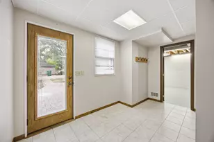 7720 Edgebrook Dr, Saint Louis Park, MN 55426 - Photo 16