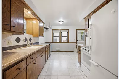 7720 Edgebrook Drive, Saint Louis Park, MN 55426 - Photo 14