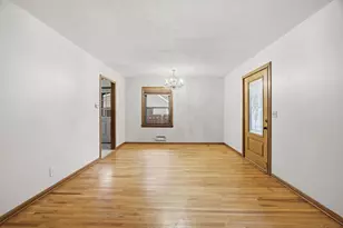 7720 Edgebrook Dr, Saint Louis Park, MN 55426 - Photo 12