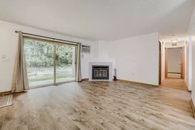 8777 Jasmine Lane, Eden Prairie, MN 55344 - Photo 4