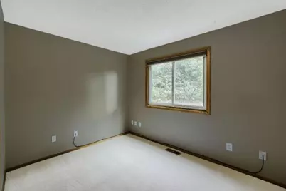8777 Jasmine Lane, Eden Prairie, MN 55344 - Photo 12