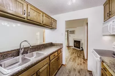 8777 Jasmine Lane, Eden Prairie, MN 55344 - Photo 8