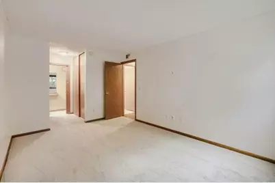 8777 Jasmine Lane, Eden Prairie, MN 55344 - Photo 10