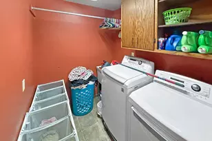 509 S Lake St, Sherburn, MN 56171 - Photo 16
