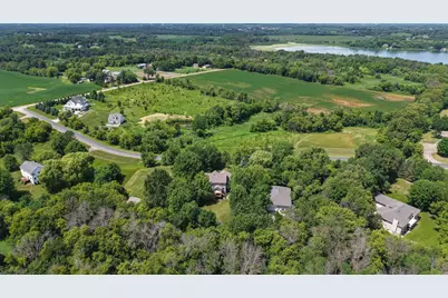 4749 S Lake Sarah Drive, Independence, MN 55359 - Photo 4