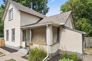 709 24th Ave NE, Minneapolis, MN 55418 - Photo 2